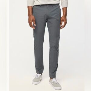 Uniqlo Men’s Nylon Spandex Performance Pants Medium Gray 30” inseam